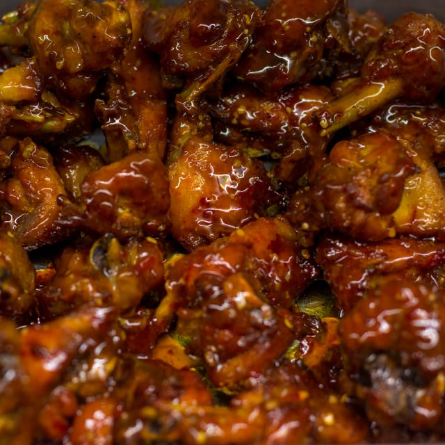 Chili Chicken with Frech/Fries.